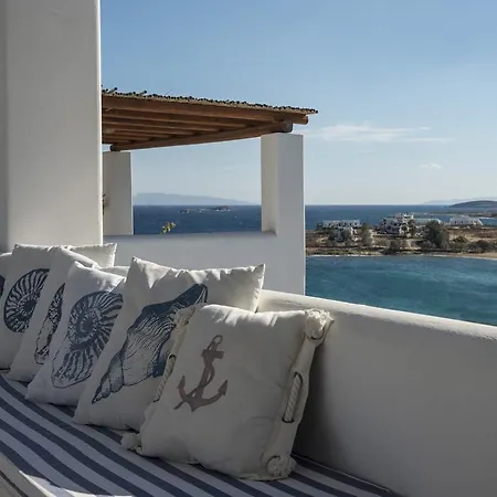 Aiolos With Private Veranda And Amazing Sea Views, Paros Vakantiehuis Piso Livadi
