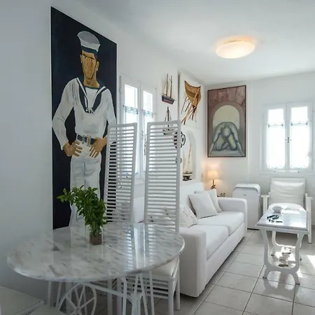 Vakantiehuis Aiolos With Private Veranda And Amazing Sea Views, Paros *